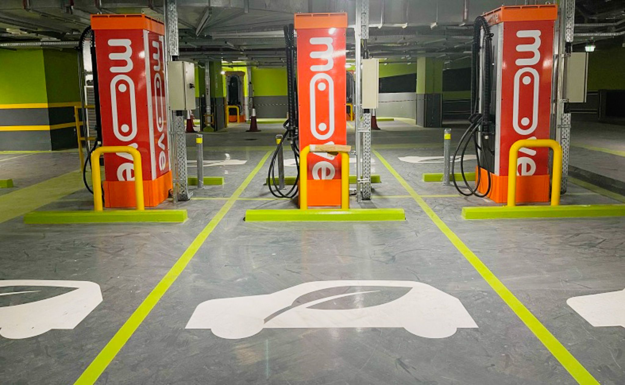 Moove Charging Stations in Dubai, UAE